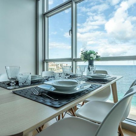 Apartamento En Primera Linea De Playa Riazor 아 코루냐 외부 사진