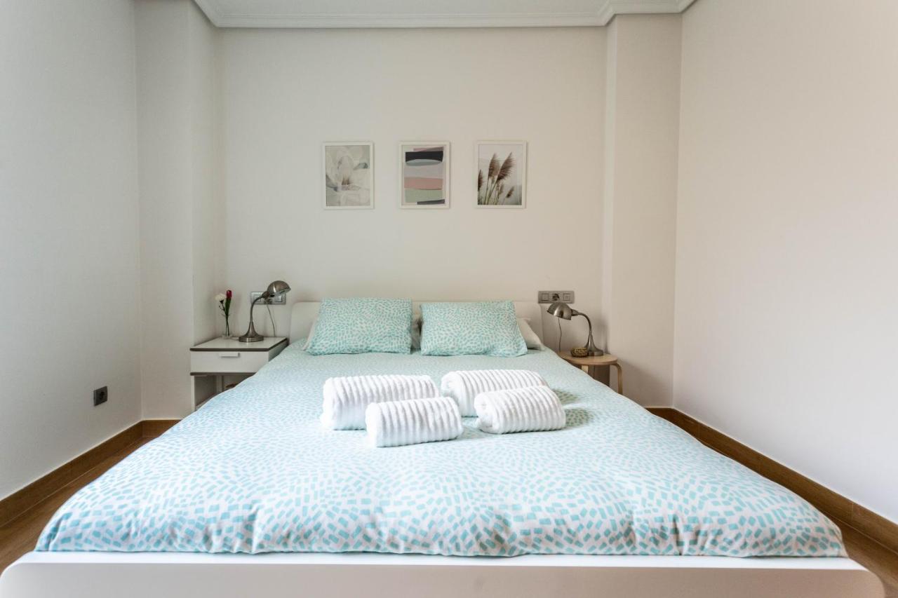 Apartamento En Primera Linea De Playa Riazor 아 코루냐 외부 사진