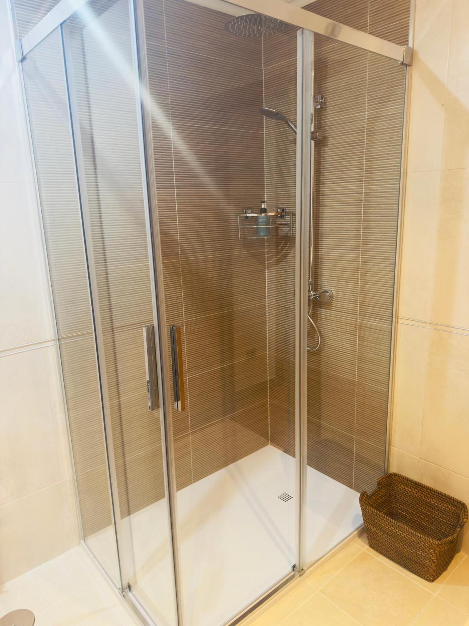 Apartamento En Primera Linea De Playa Riazor 아 코루냐 외부 사진