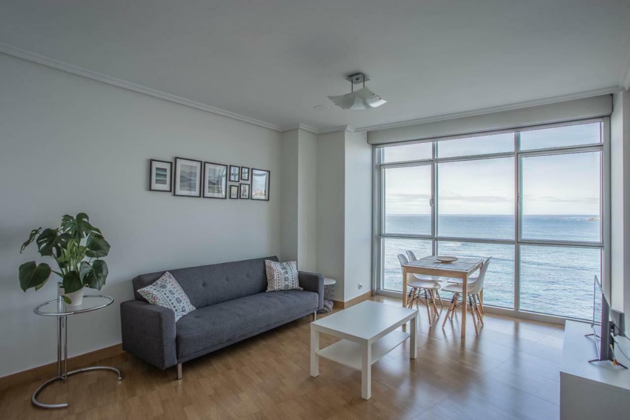 Apartamento En Primera Linea De Playa Riazor 아 코루냐 외부 사진